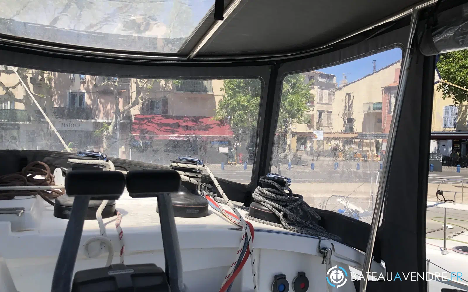 slider 10 Fountaine Pajot Salina 48