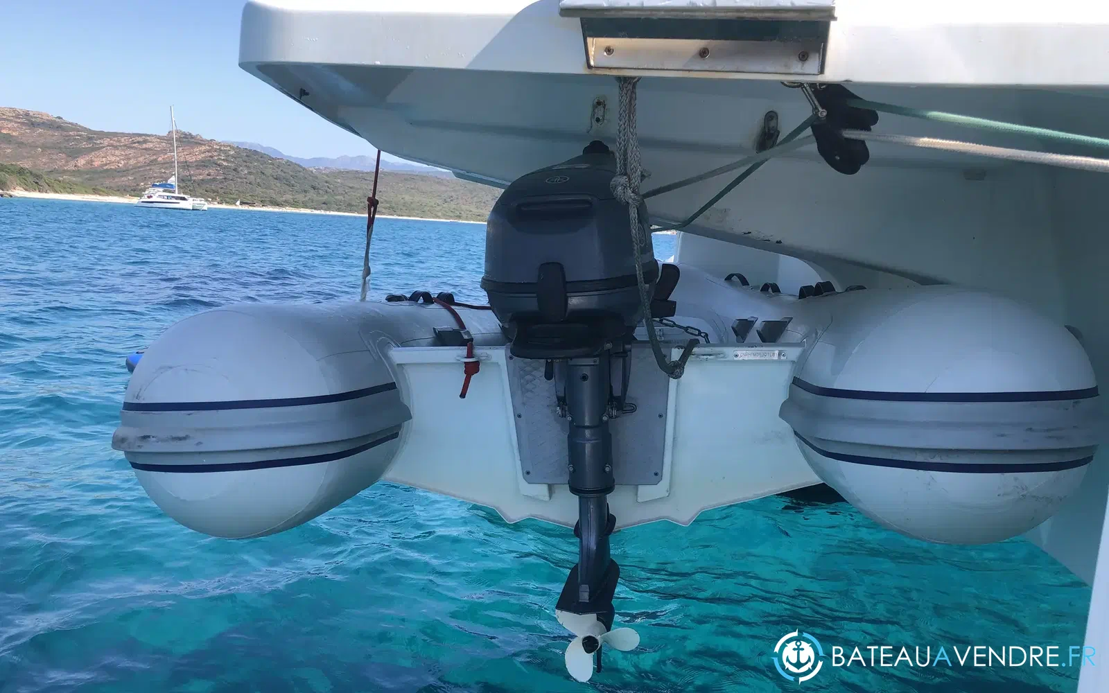slider 23 Fountaine Pajot Salina 48