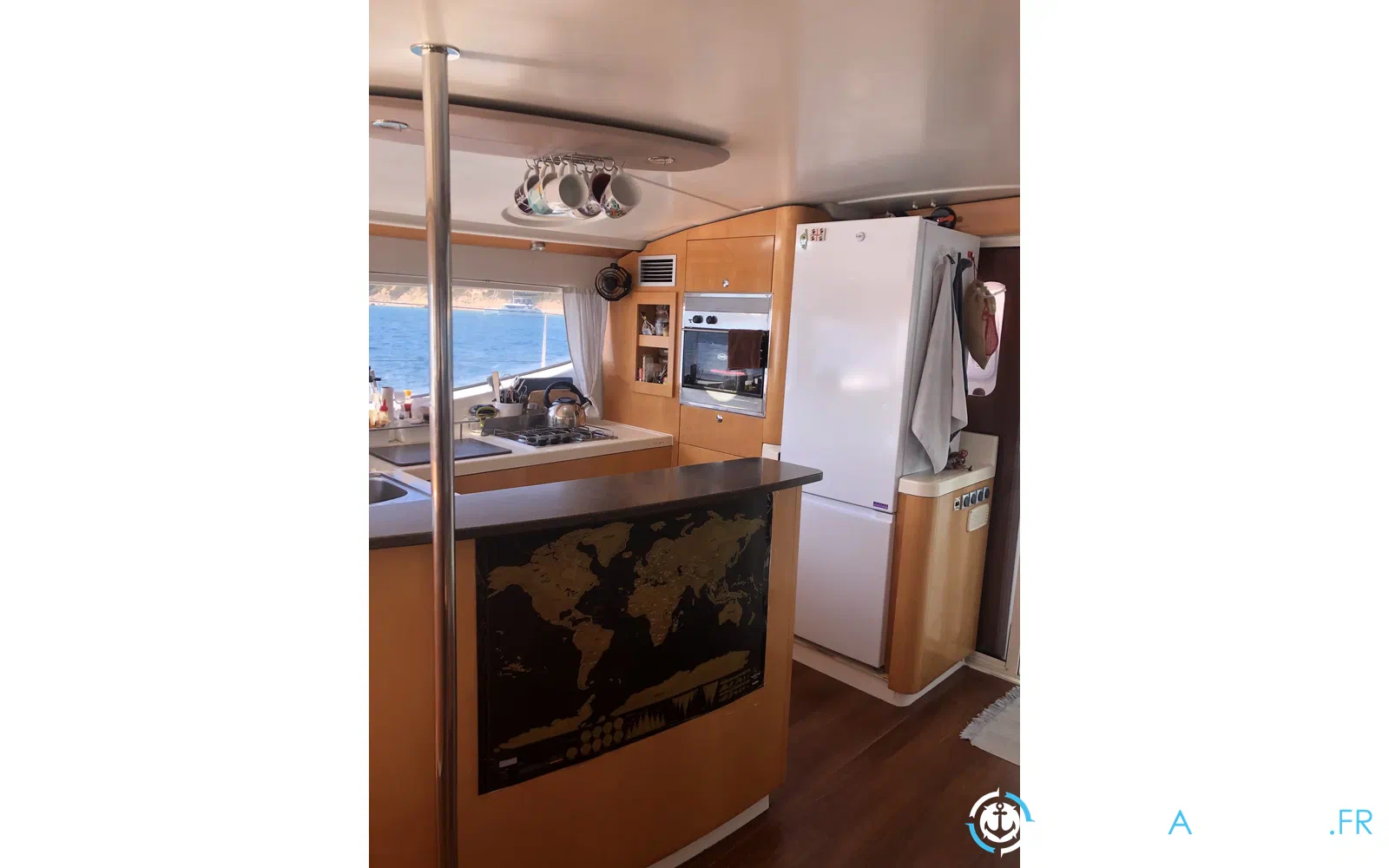 slider 34 Fountaine Pajot Salina 48