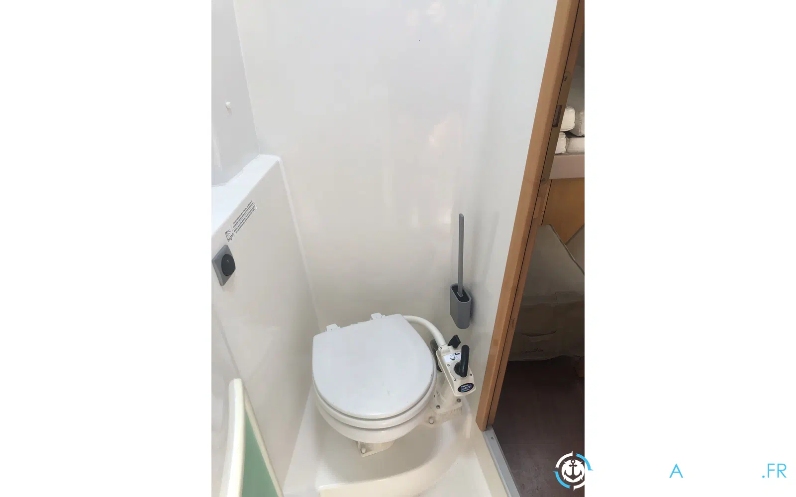 slider 42 Fountaine Pajot Salina 48