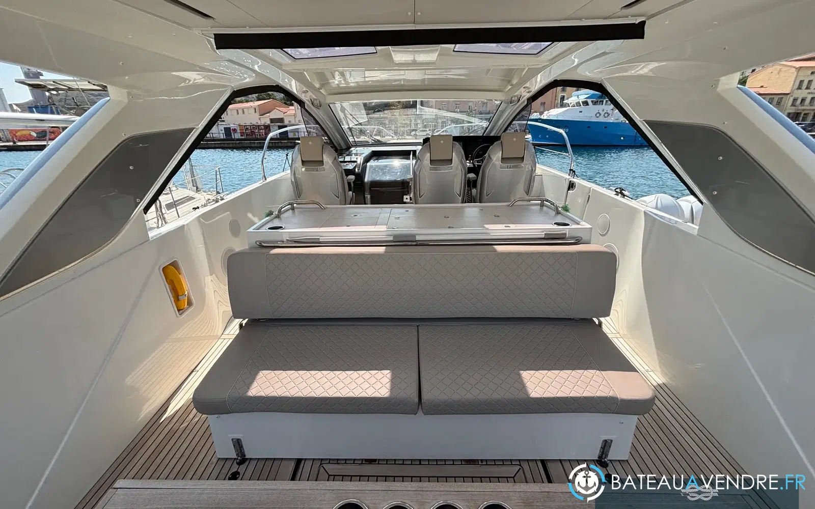 slider 38 Jeanneau DB 43
