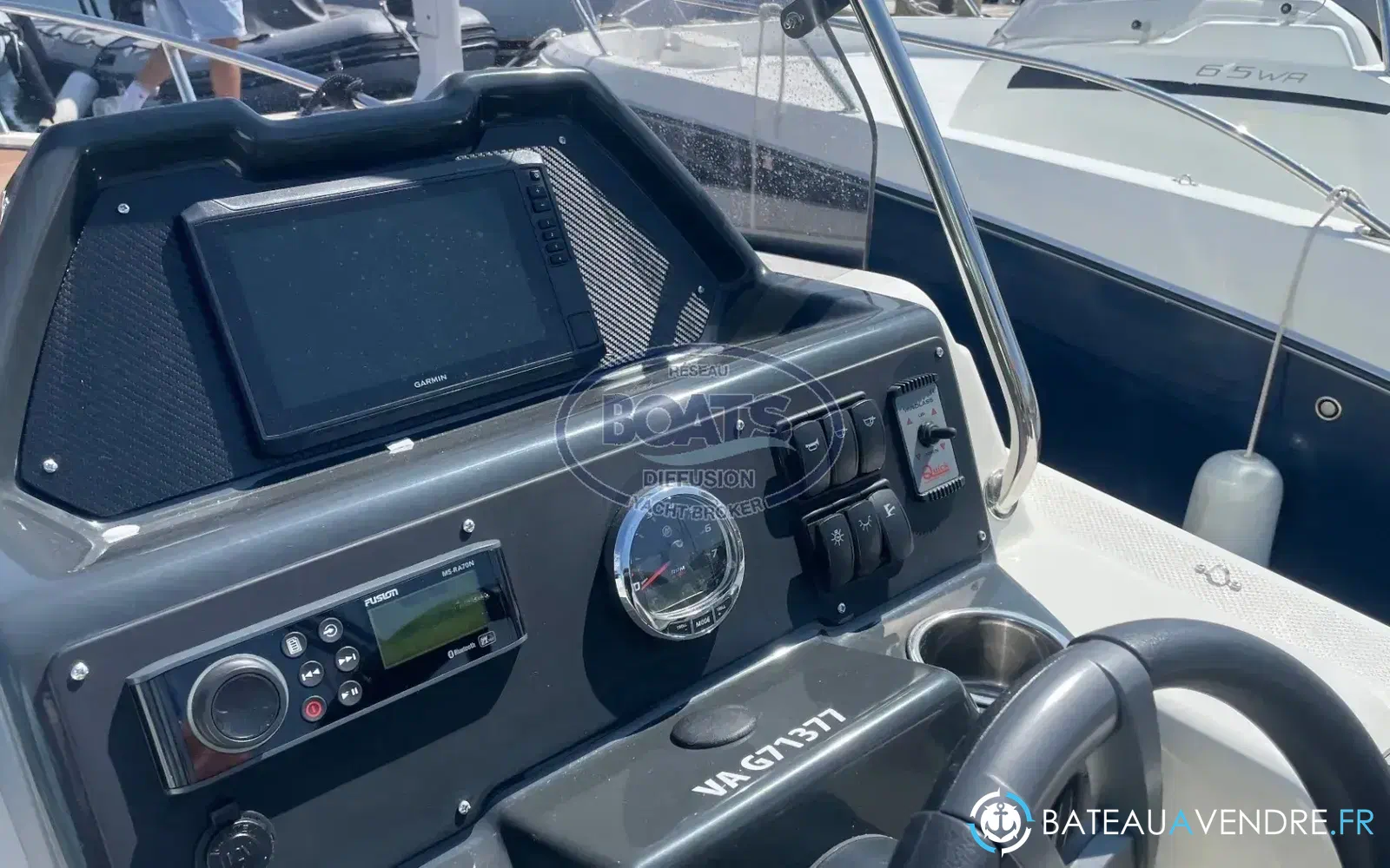 slider 6 Quicksilver Activ 755 Open