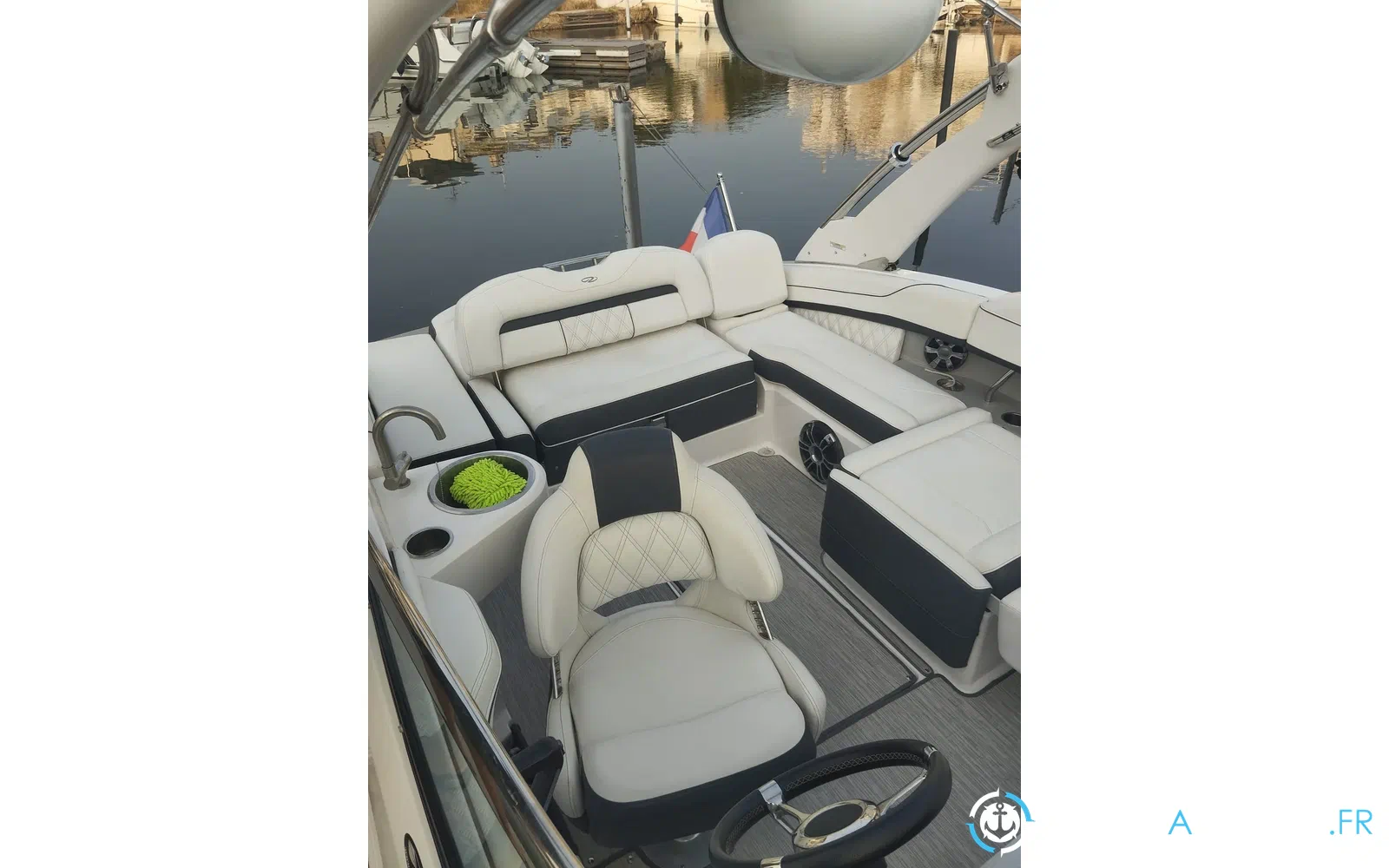 slider 8 Regal LS4C
