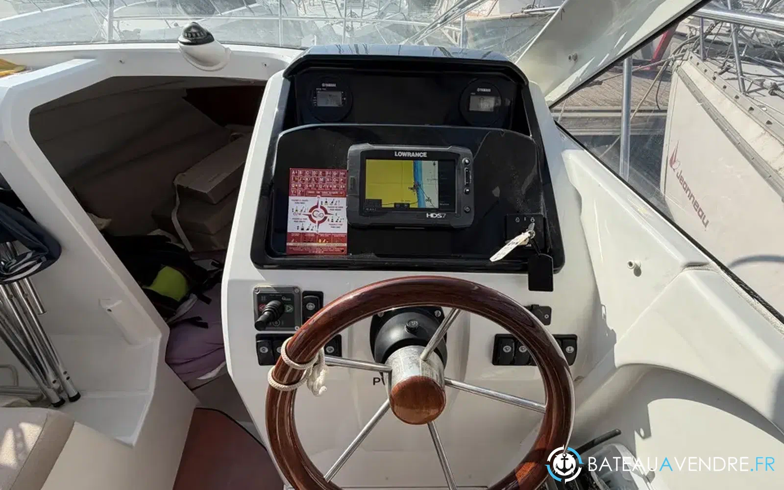 slider 24 Jeanneau Merry Fisher 755