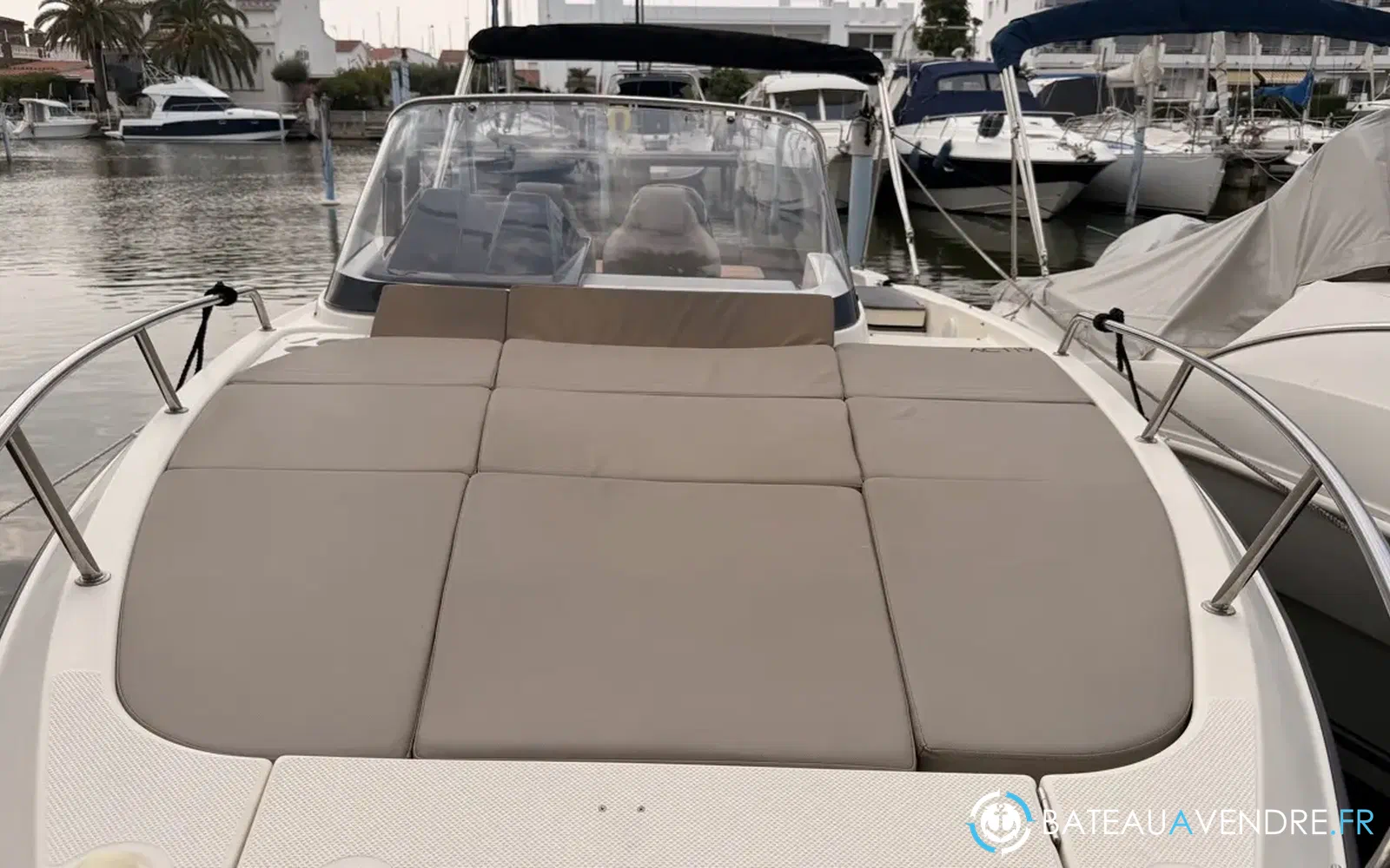 slider 5 Quicksilver Activ 755 Sundeck