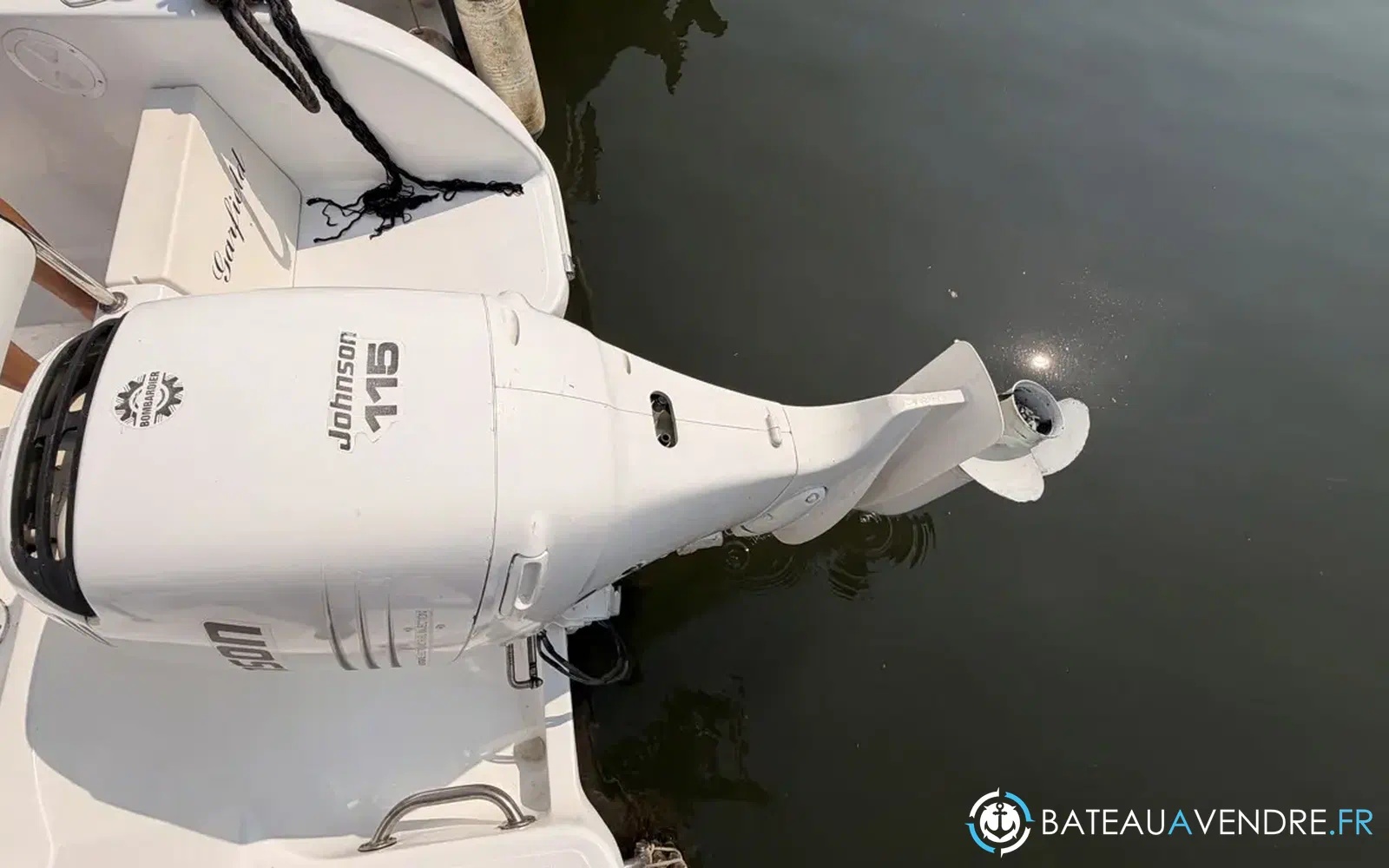 slider 22 Pacific Craft 550 Open