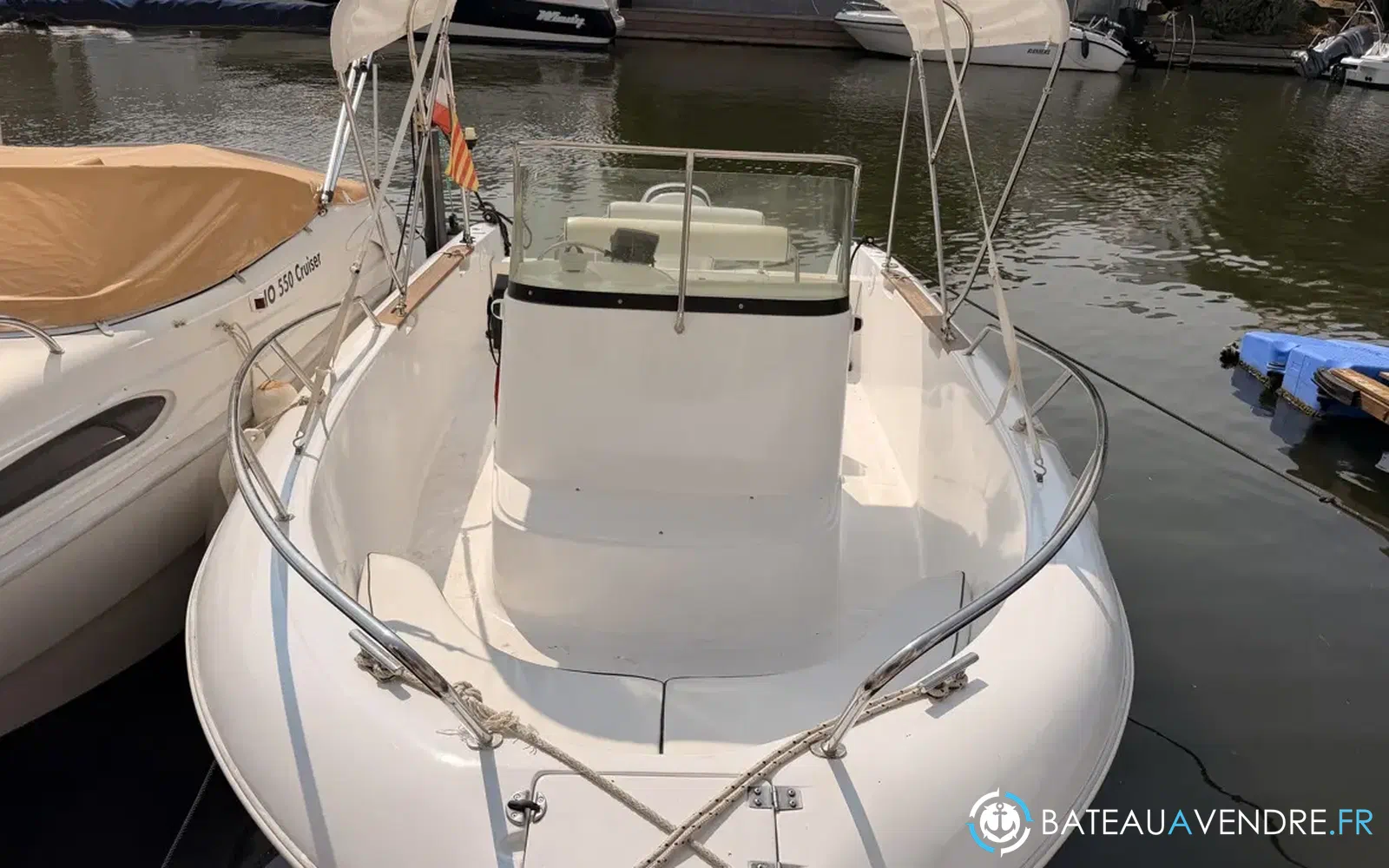 slider 3 Pacific Craft 550 Open