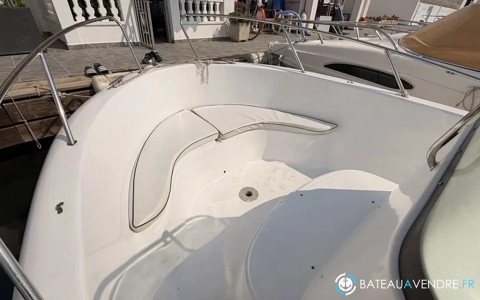 slider 7 Pacific Craft 550 Open