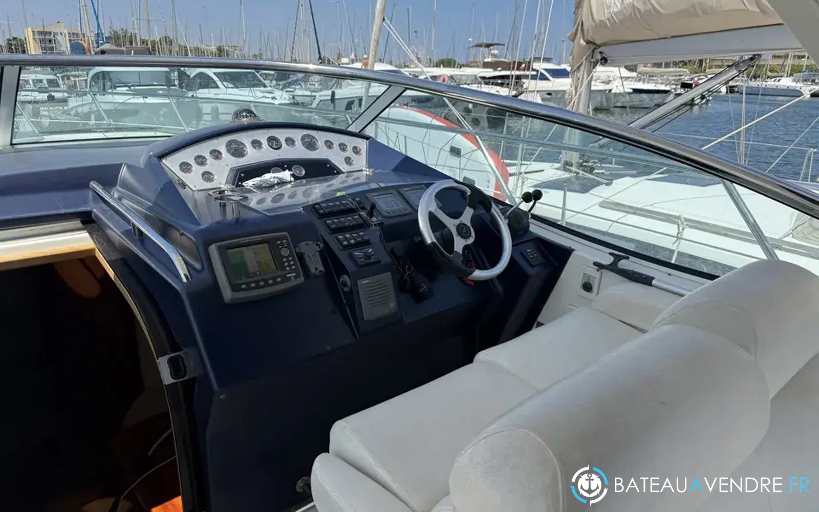slider 10 Sealine S 38