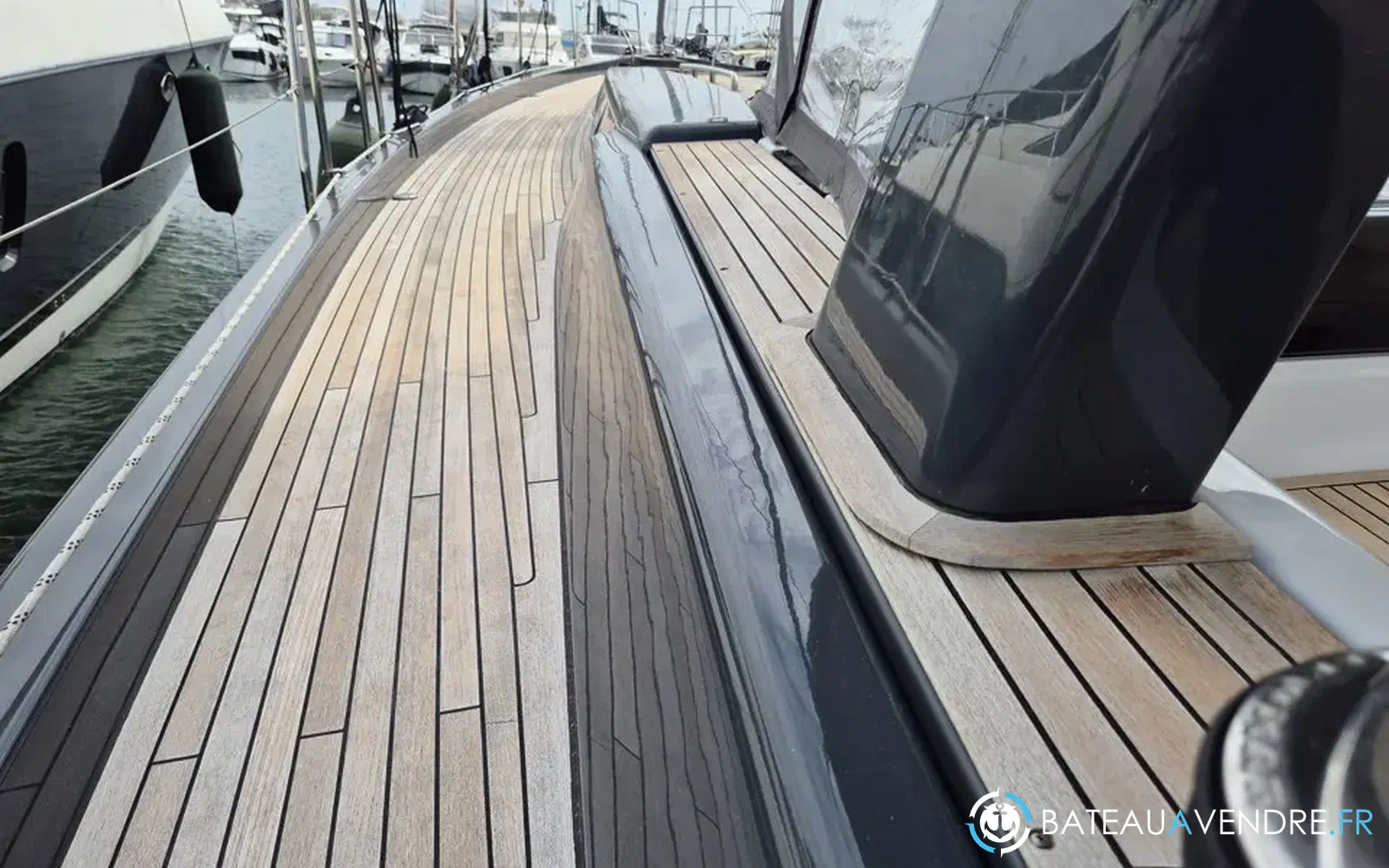 slider 33 Hanse 575