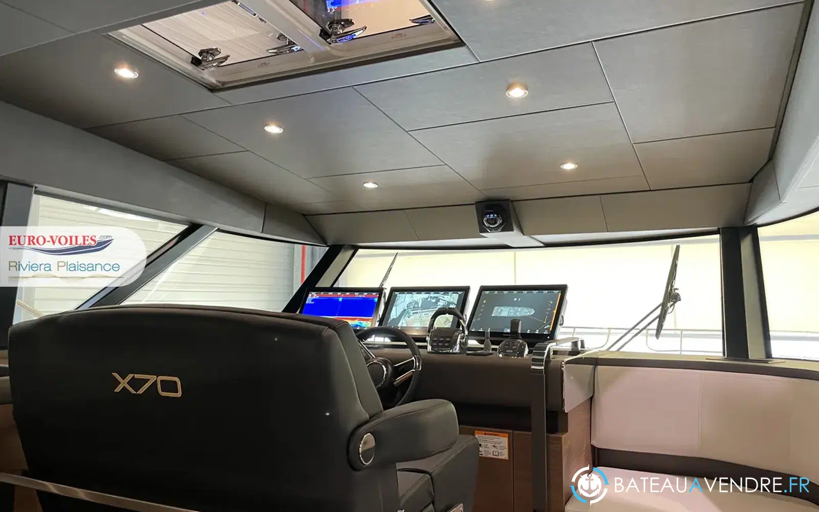 slider 9 Prestige Yachts X70