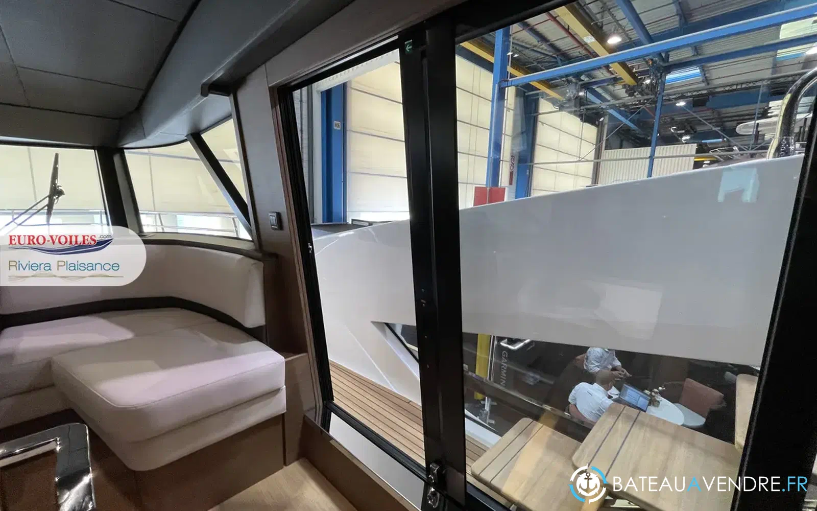 slider 11 Prestige Yachts X70