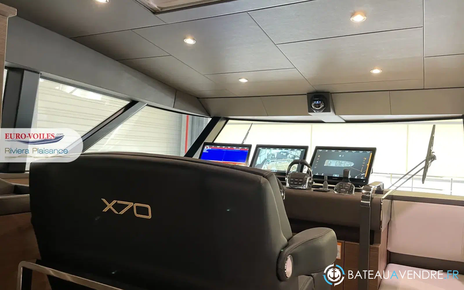 slider 8 Prestige Yachts X70