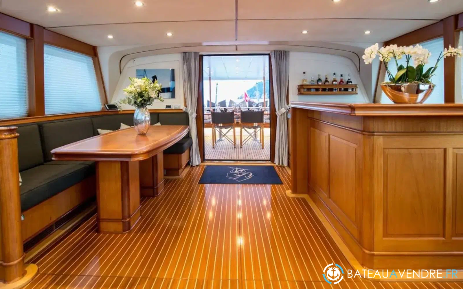 slider 5 Dutch Yacht Corto Maltese