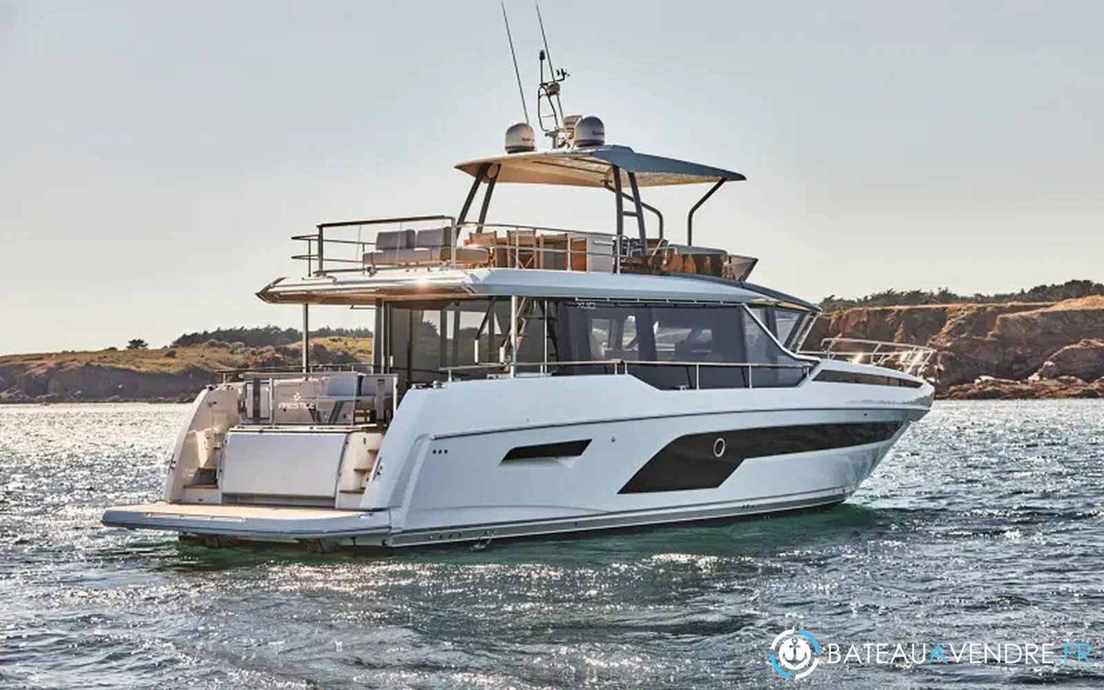 slider 0 Prestige Yachts X60