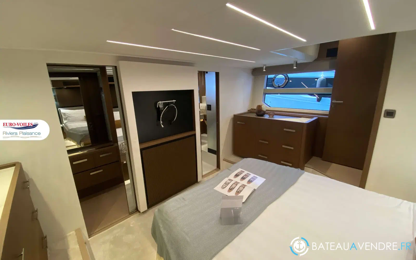 slider 10 Prestige Yachts X60