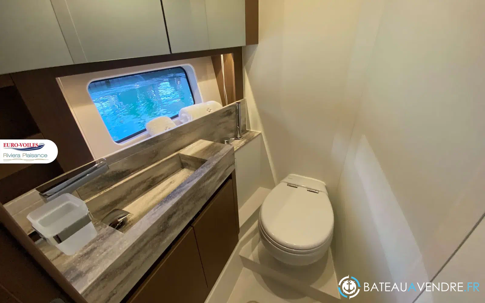 slider 17 Prestige Yachts X60