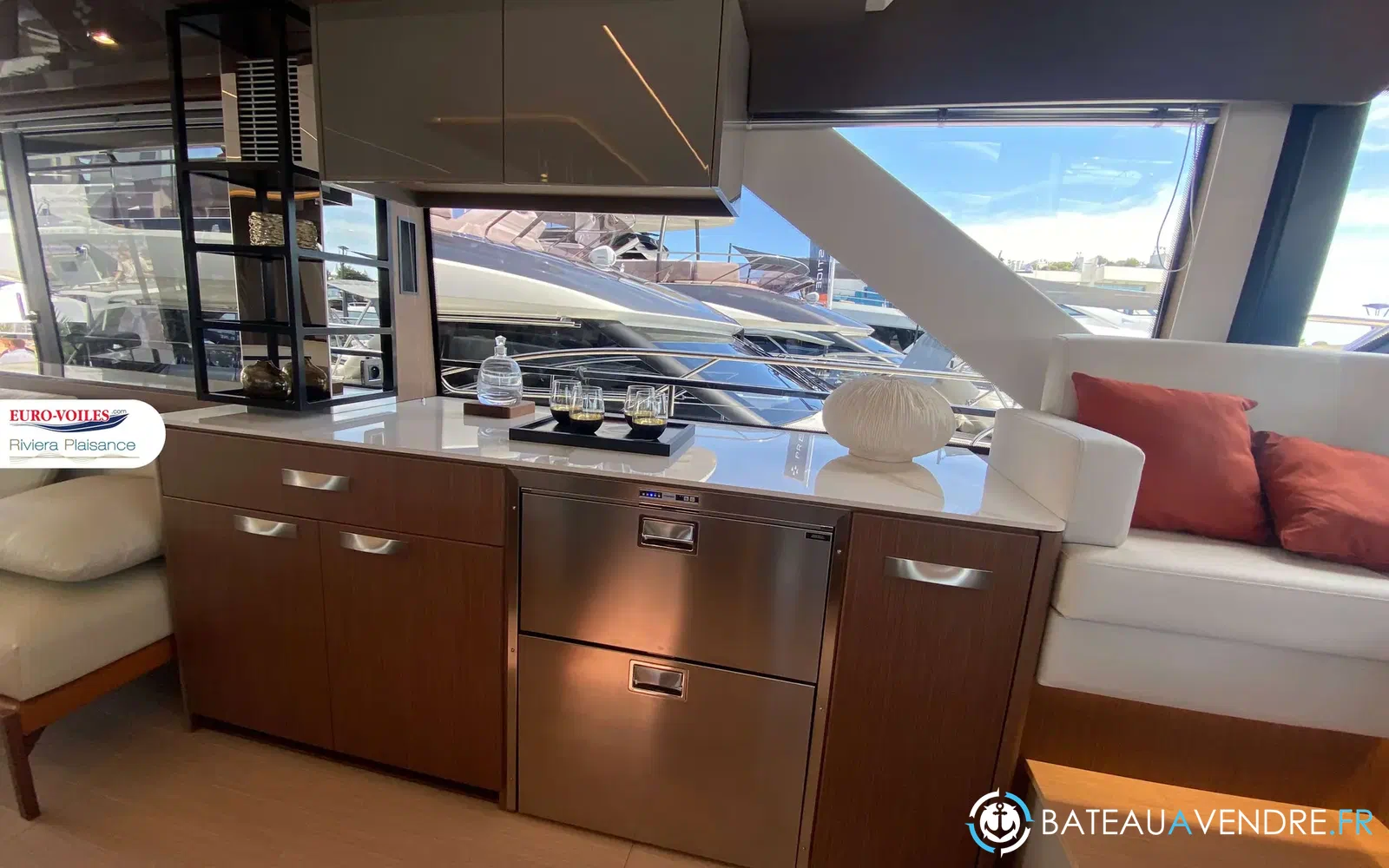 slider 7 Prestige Yachts X60