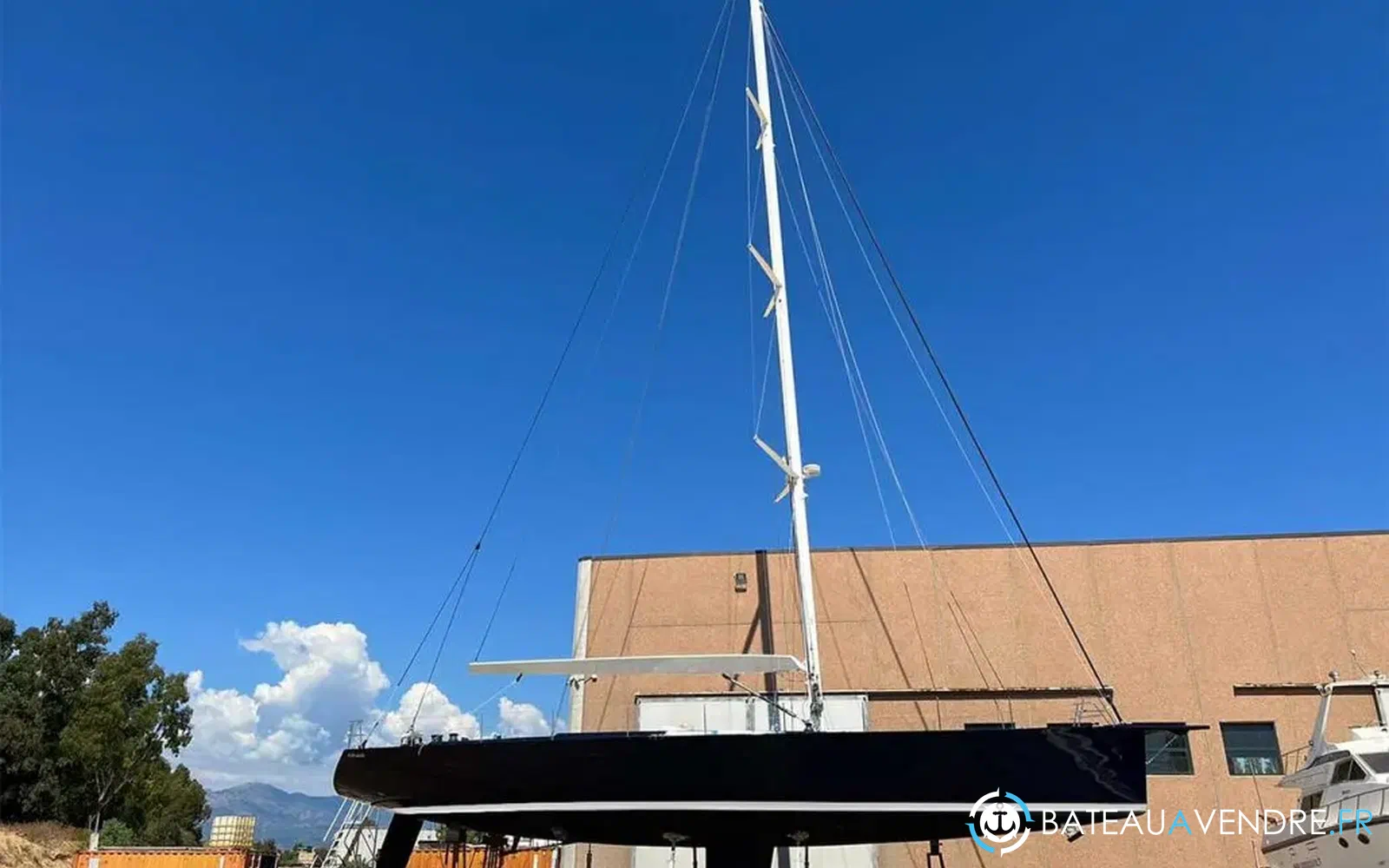 slider 1 Ice Yachts Felci 71