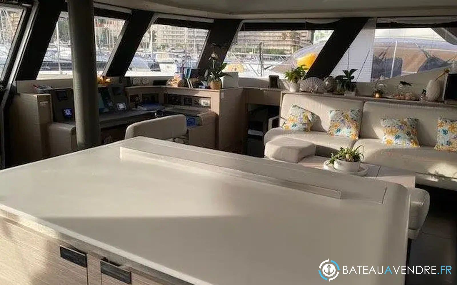 slider 11 Fountaine Pajot Alegria 67