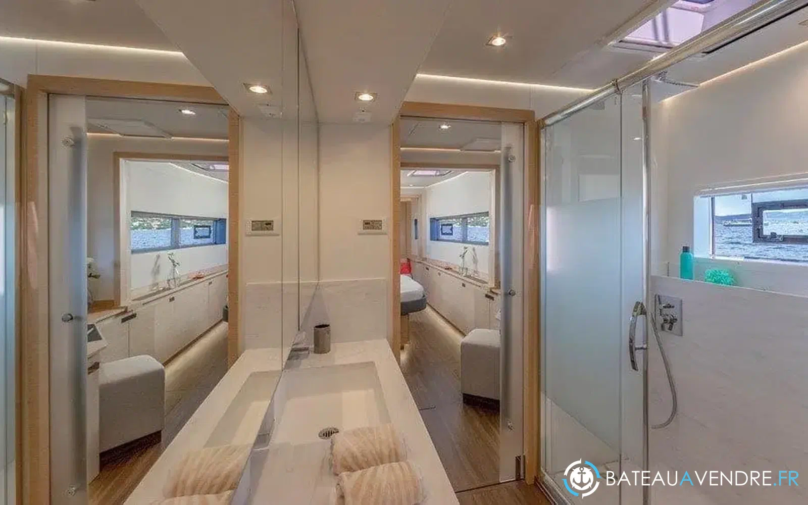 slider 17 Fountaine Pajot Alegria 67