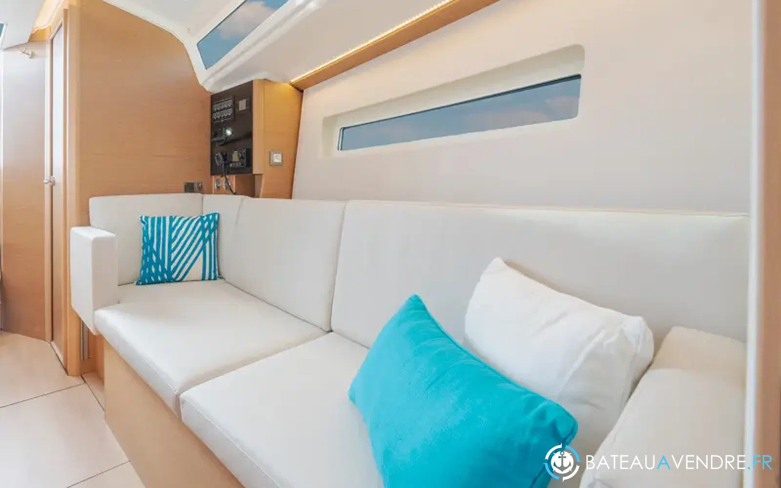 slider 12 Jeanneau sun odyssey 350