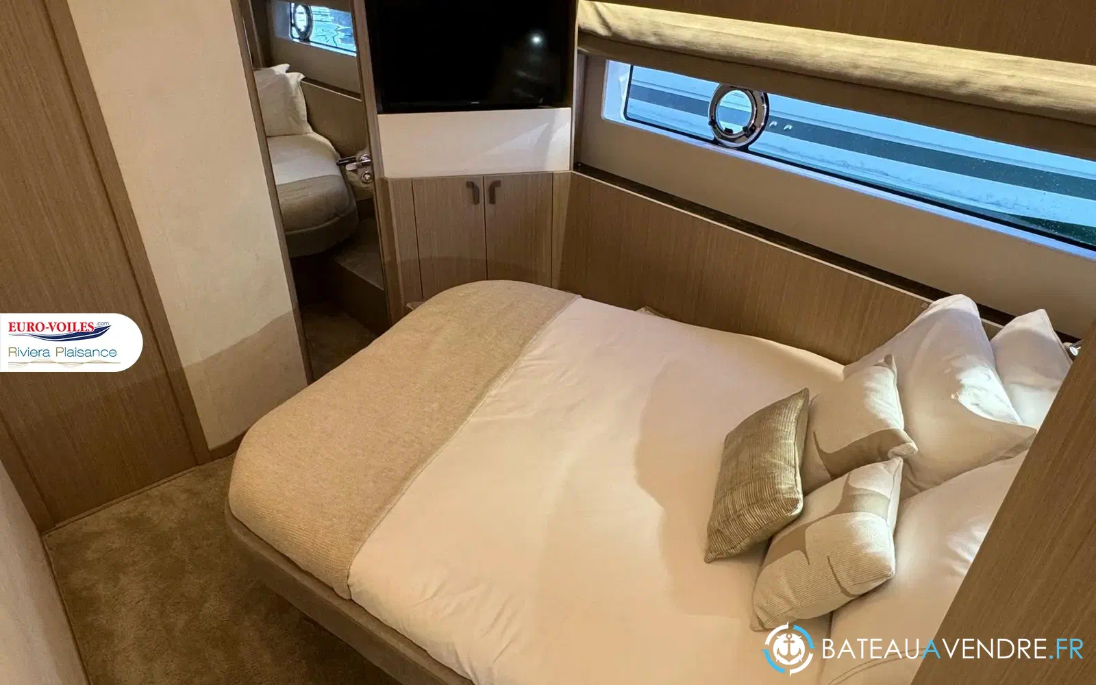 slider 12 Prestige Yachts F5.7