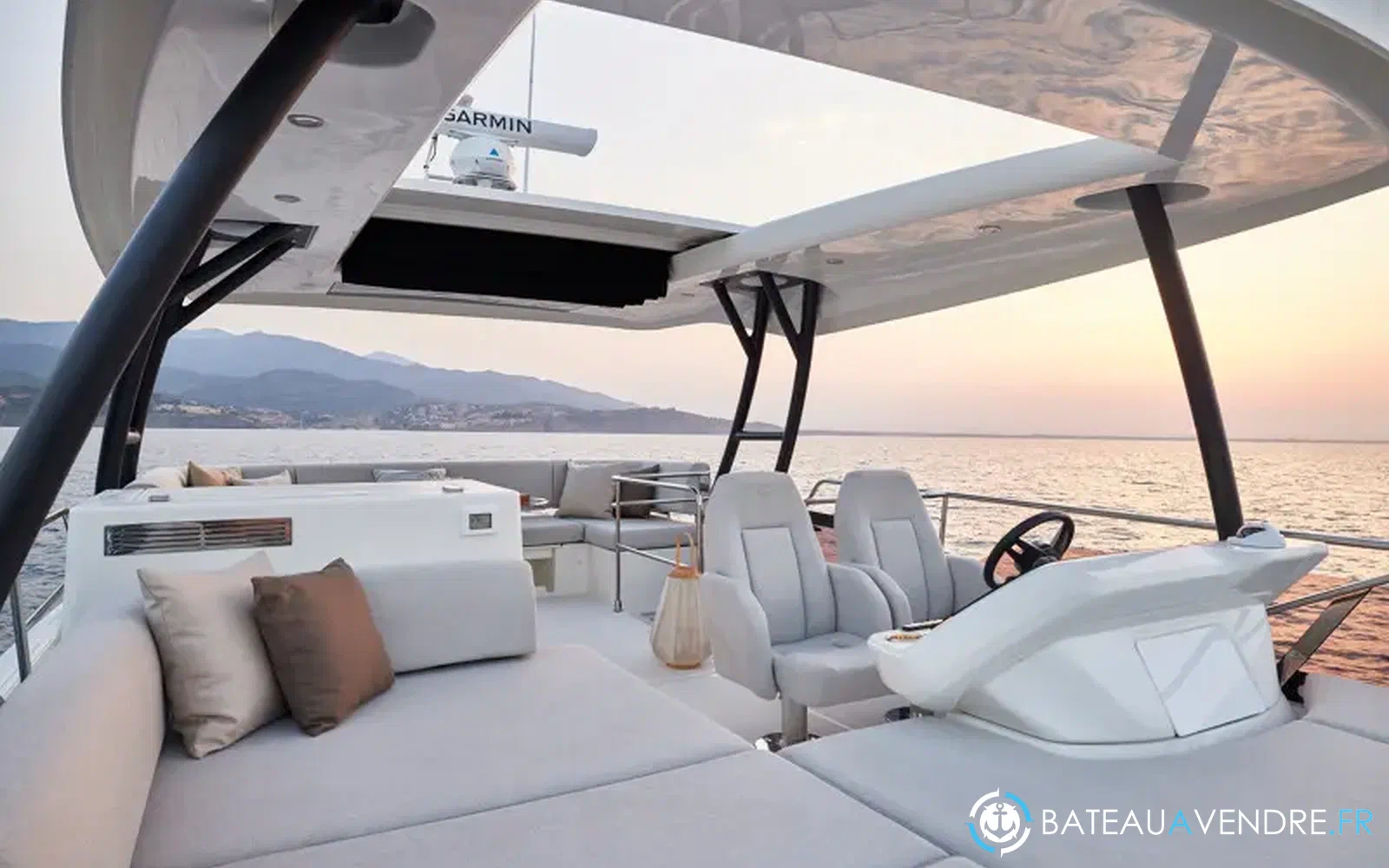 slider 18 Prestige Yachts F5.7