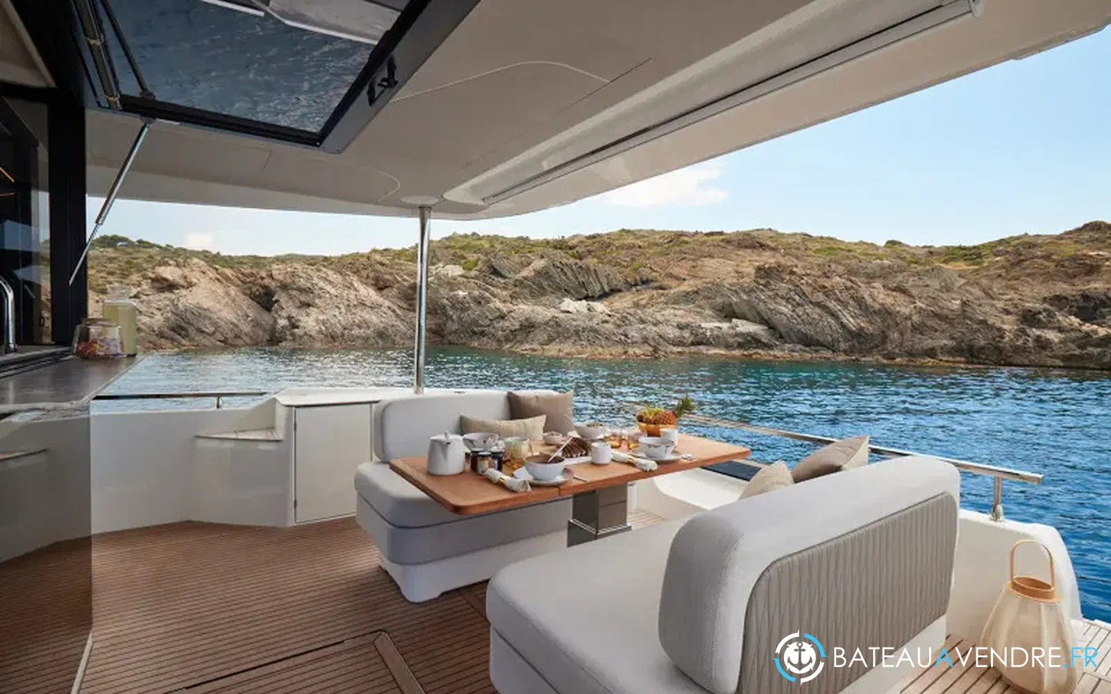 slider 3 Prestige Yachts F5.7