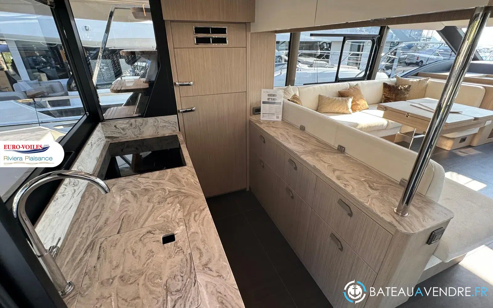 slider 6 Prestige Yachts F5.7