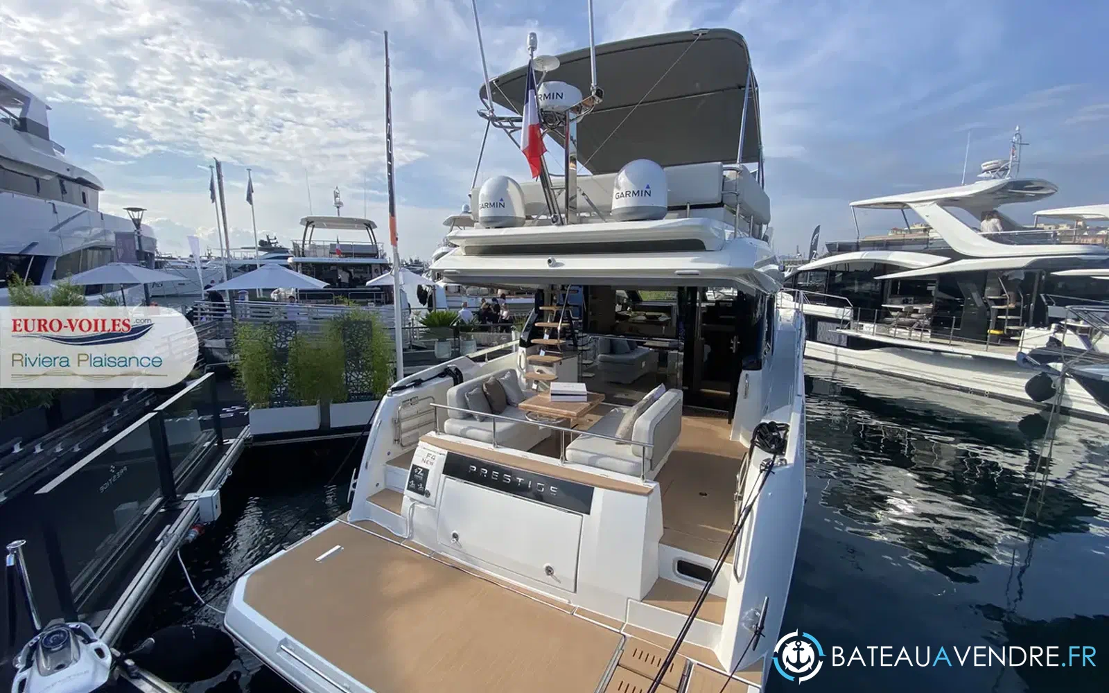 slider 0 Prestige Yachts F4.9