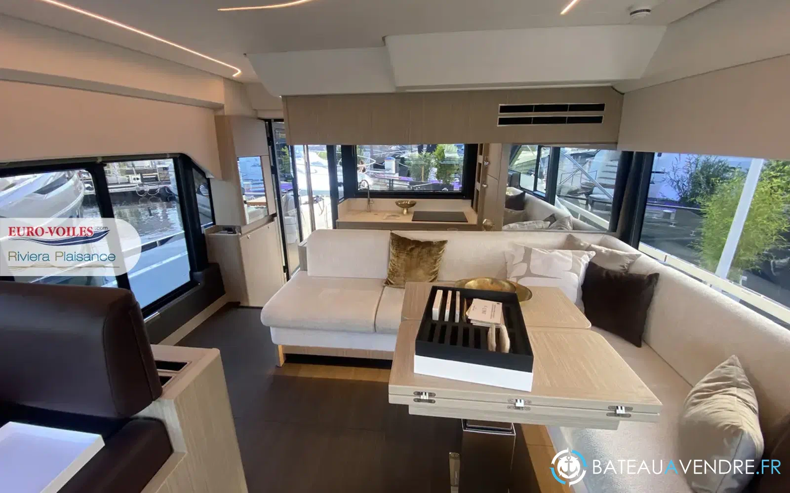 slider 9 Prestige Yachts F4.9