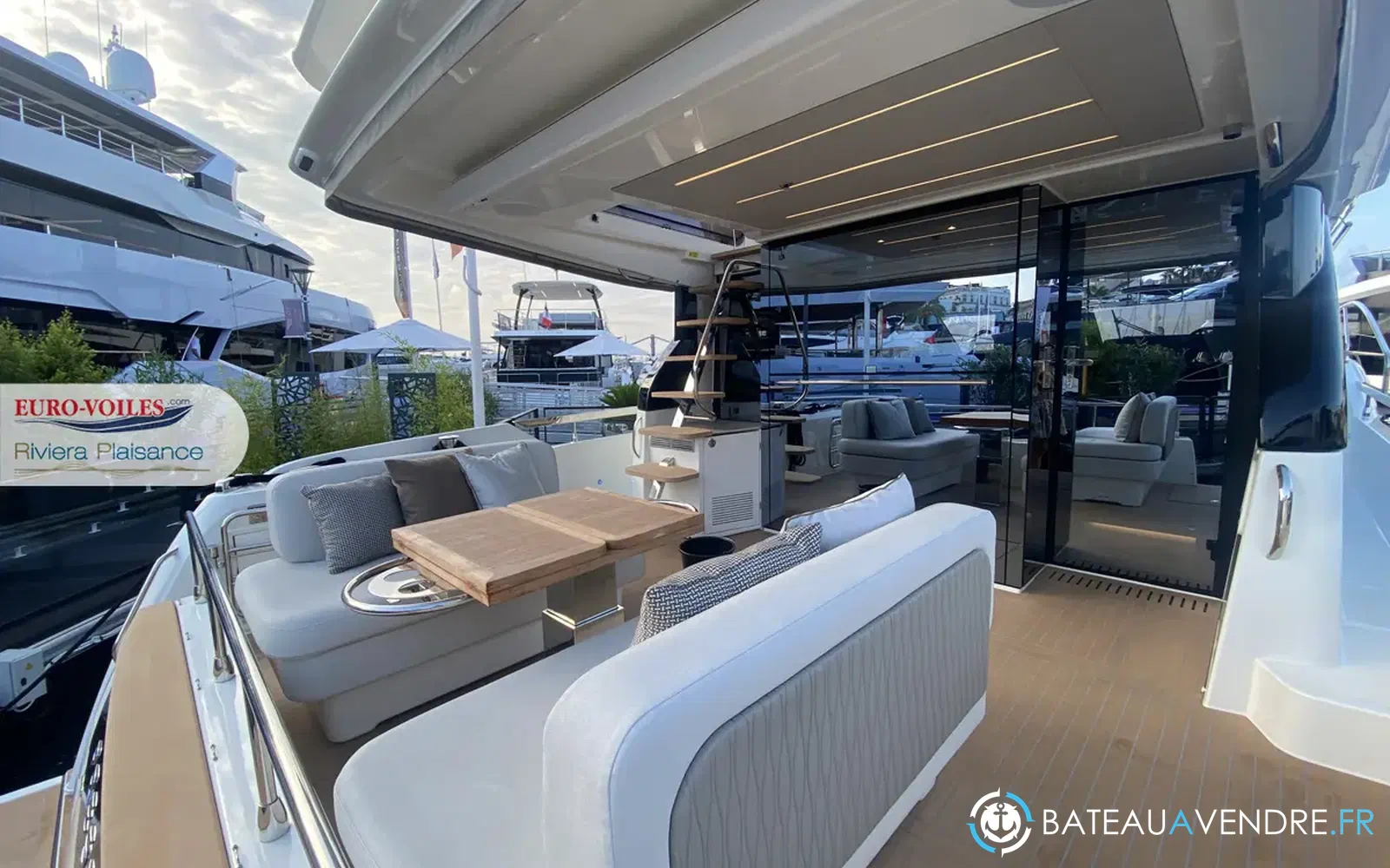 slider 2 Prestige Yachts F4.9