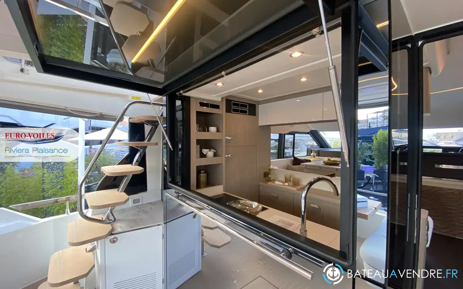 slider 4 Prestige Yachts F4.9