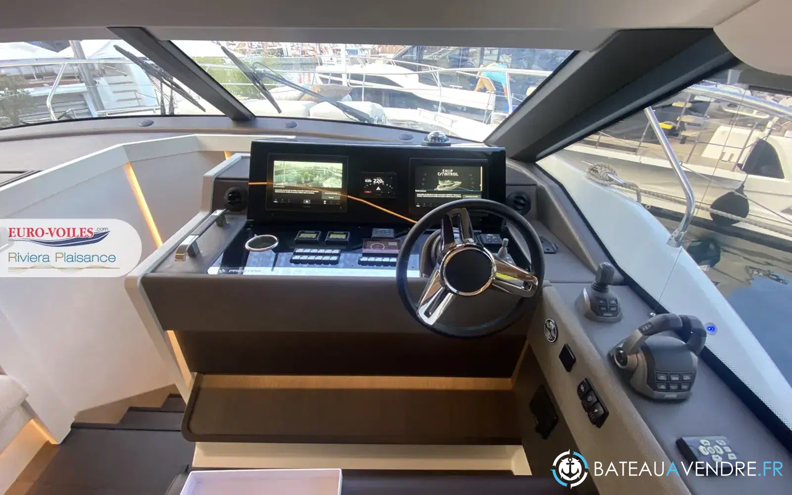 slider 8 Prestige Yachts F4.9