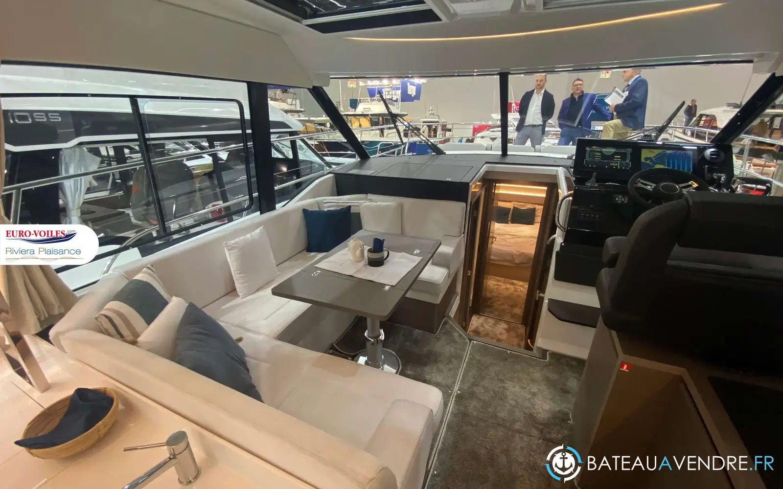 slider 10 Jeanneau Merry Fisher 1295 coupé