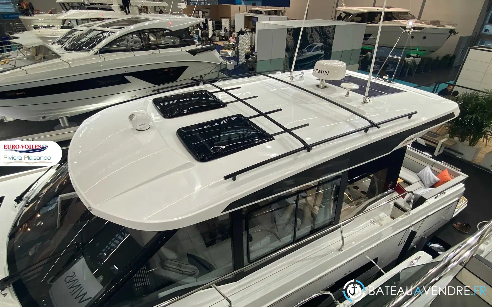 slider 18 Jeanneau Merry Fisher 1295 coupé