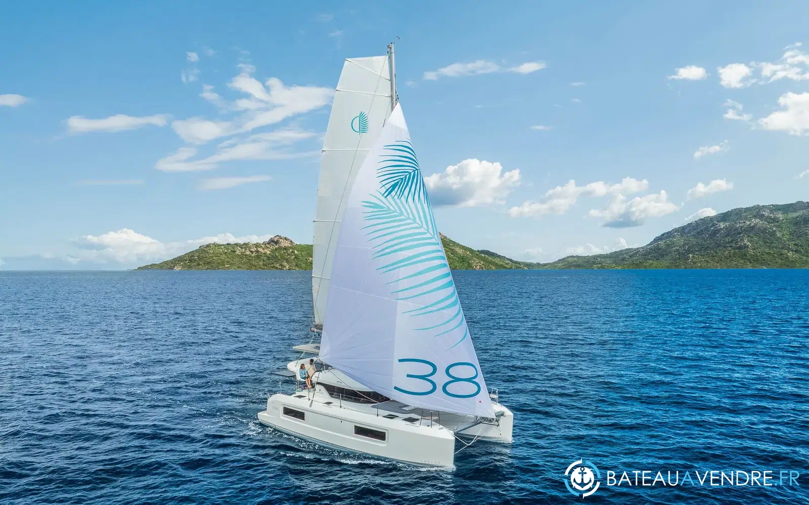 slider 2 Lagoon 38
