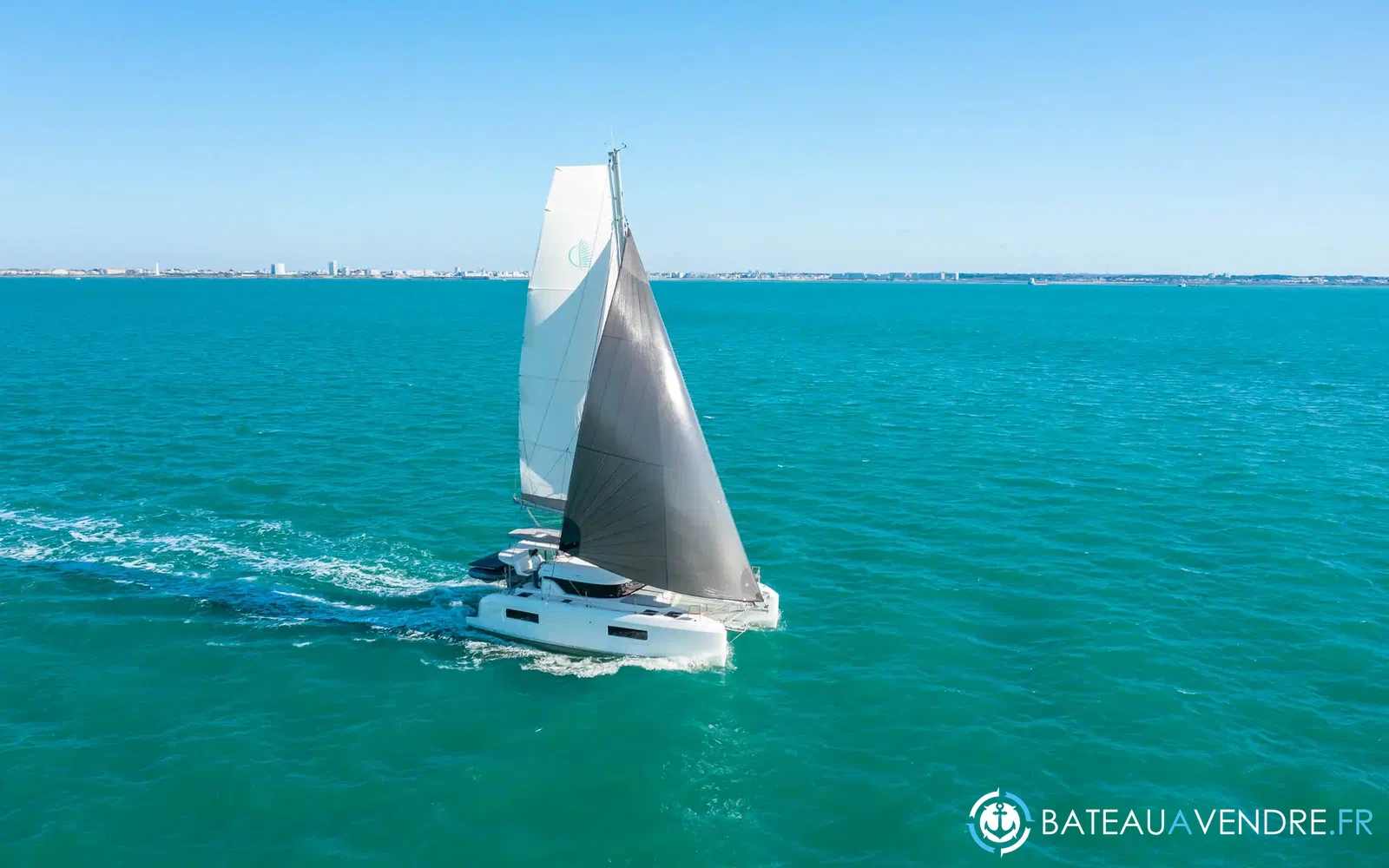 slider 3 Lagoon 38