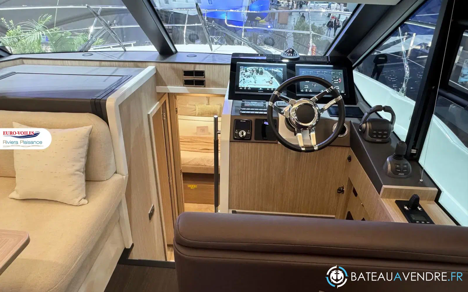 slider 15 Prestige Yachts F4.3