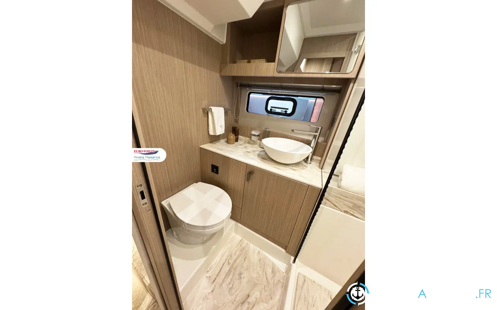 slider 19 Prestige Yachts F4.3