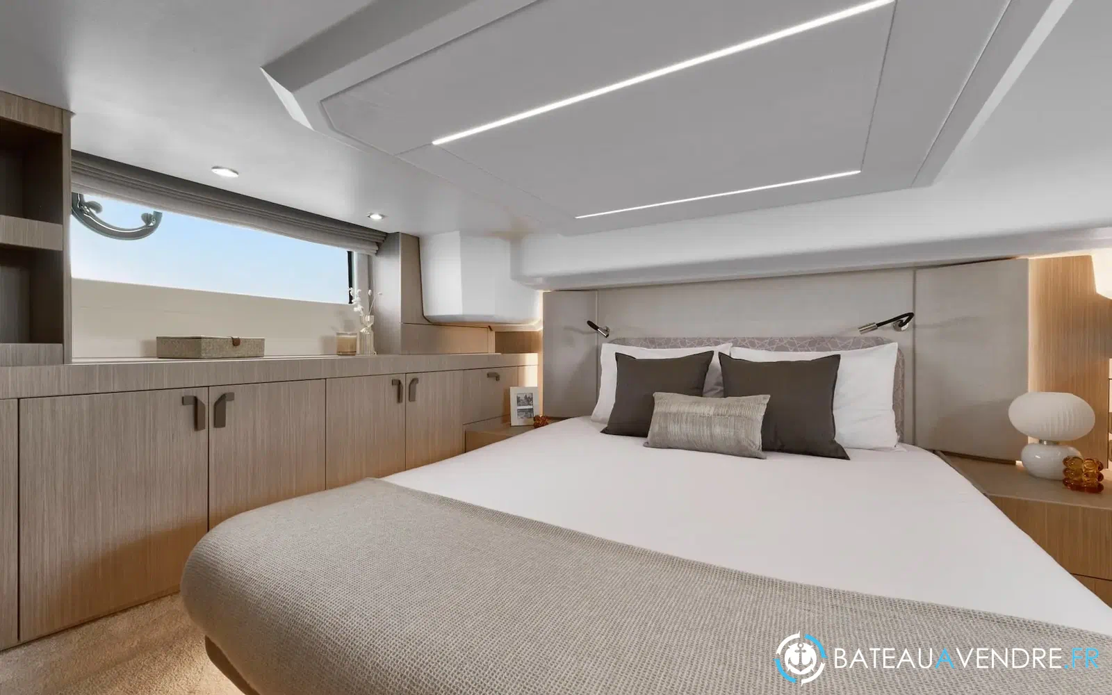 slider 21 Prestige Yachts F4.3