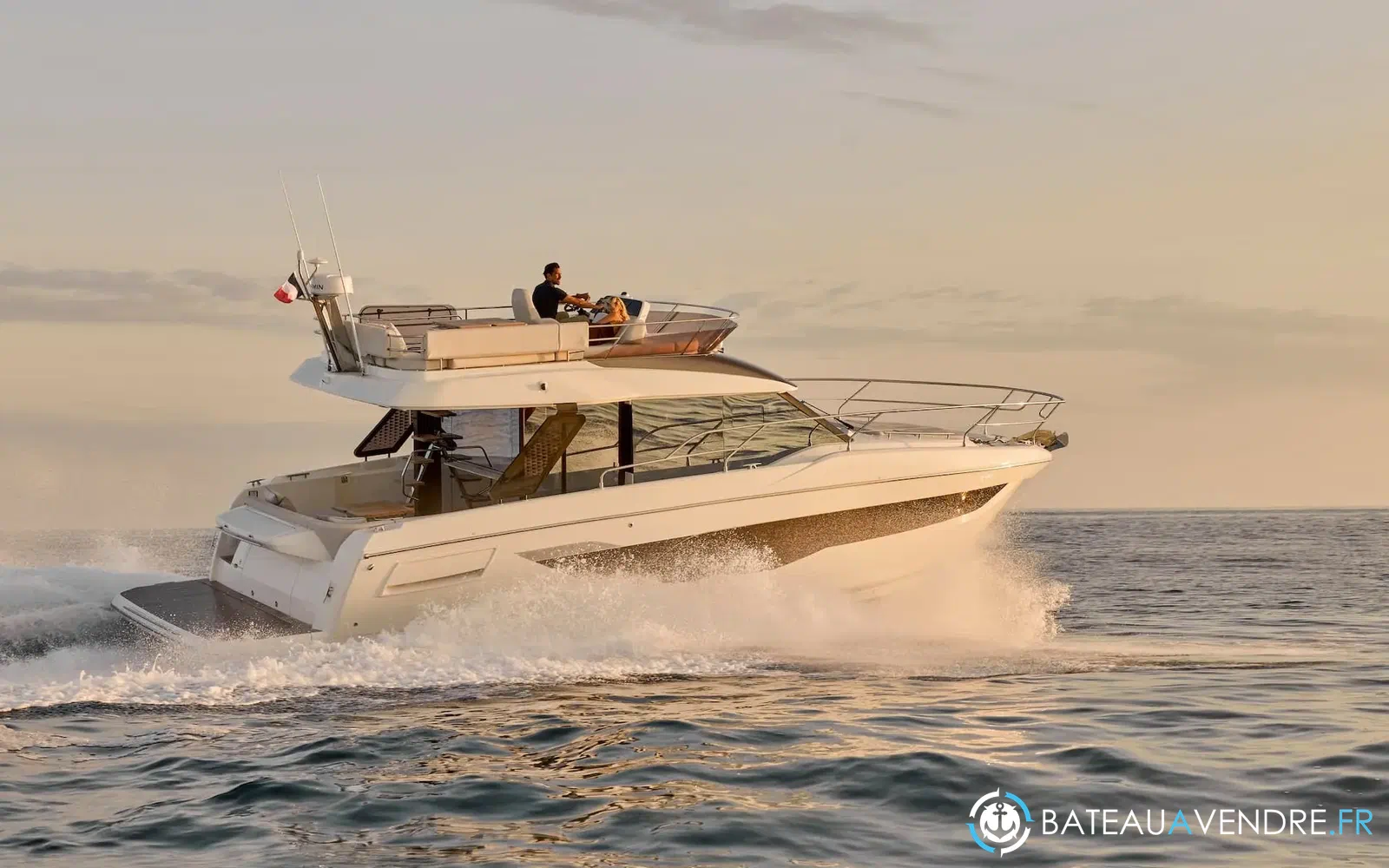 slider 4 Prestige Yachts F4.3
