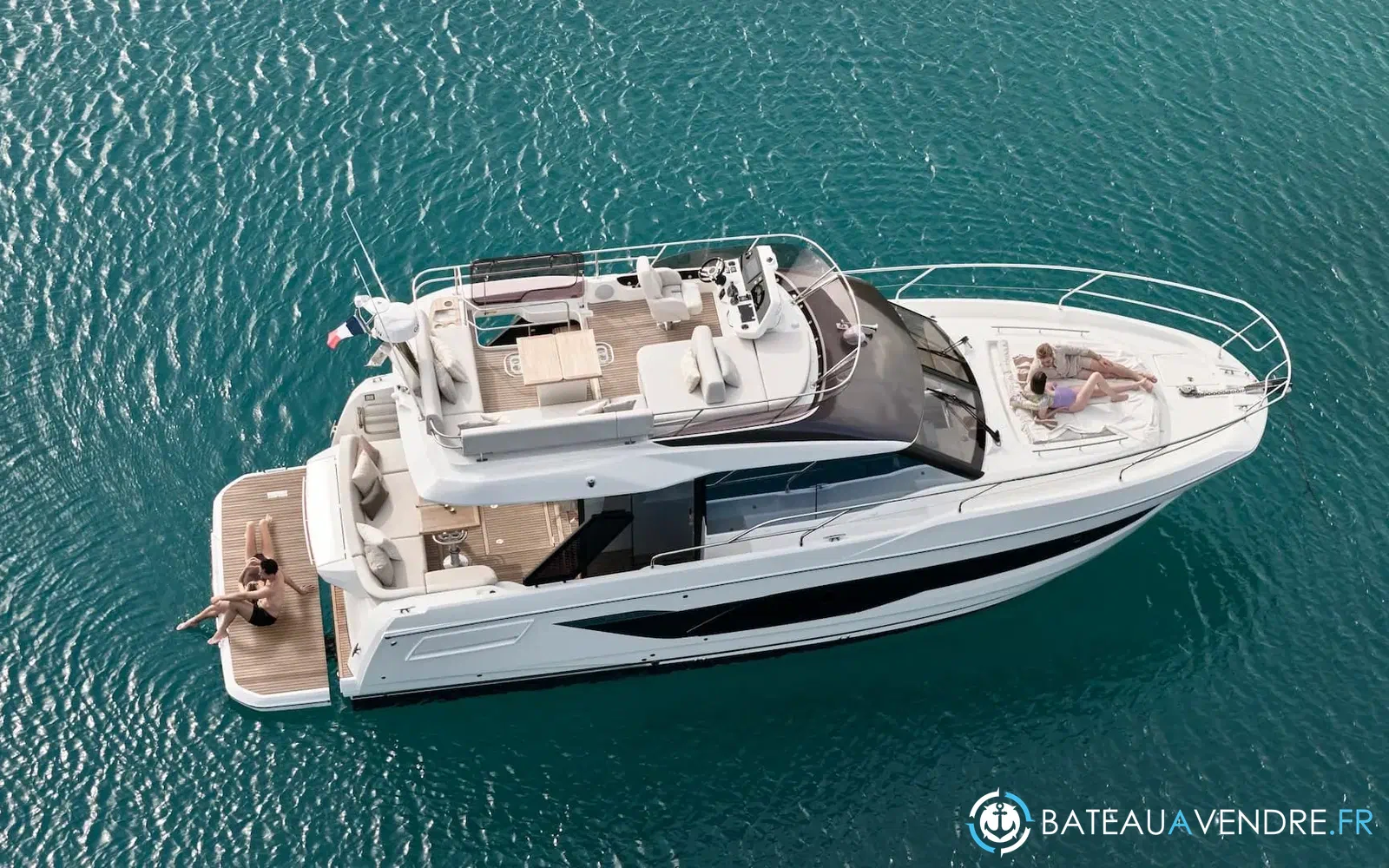 slider 6 Prestige Yachts F4.3