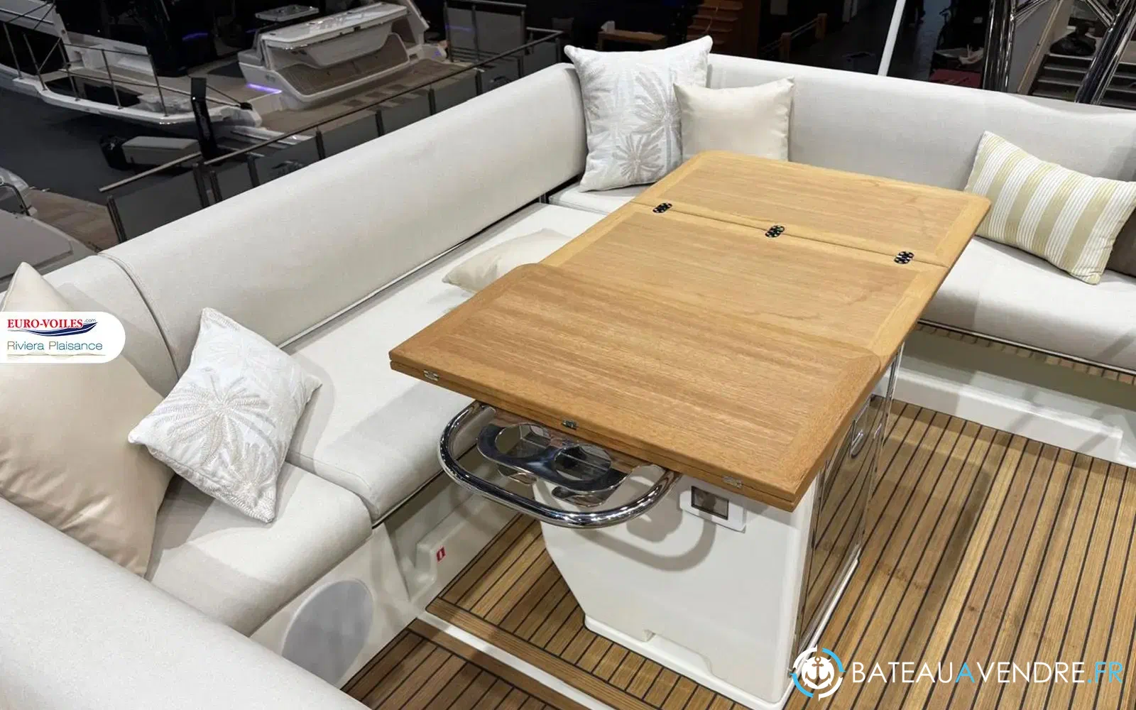 slider 9 Prestige Yachts F4.3
