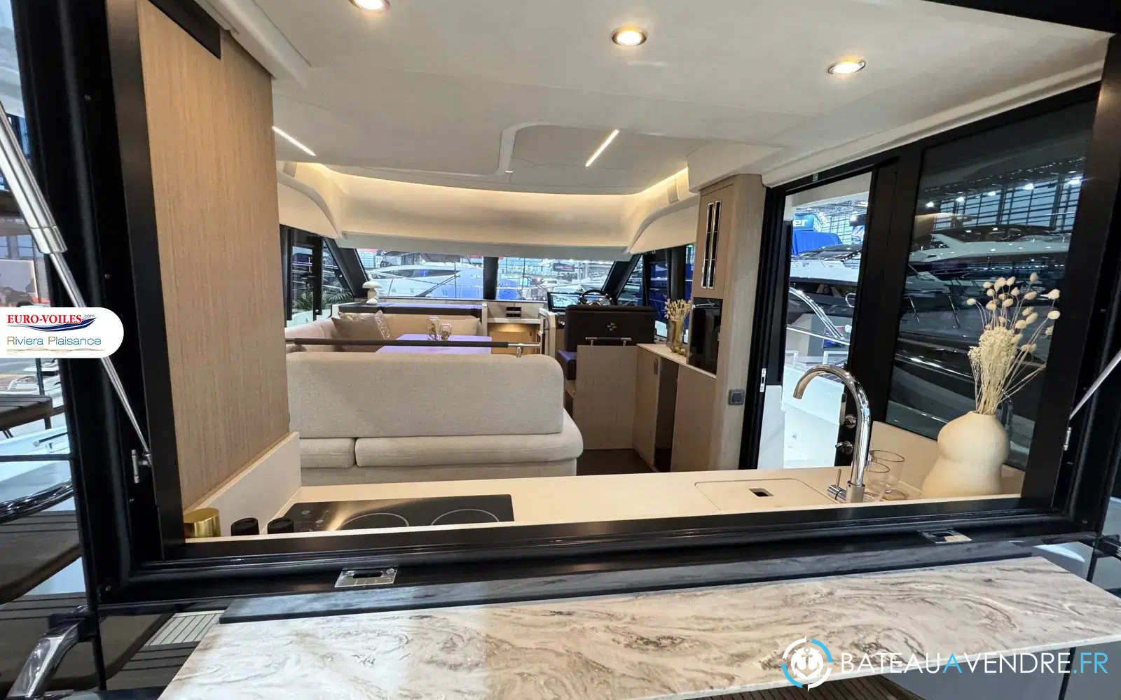 slider 11 Prestige Yachts F4.3
