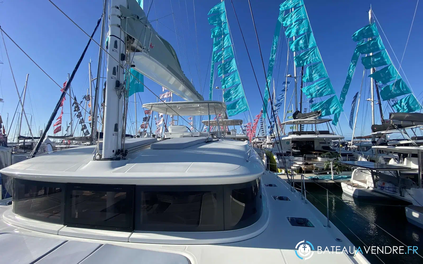slider 4 Lagoon 51