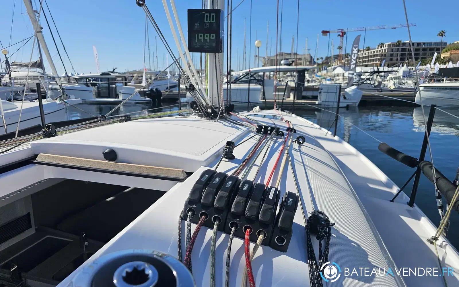 slider 19 Beneteau First 30