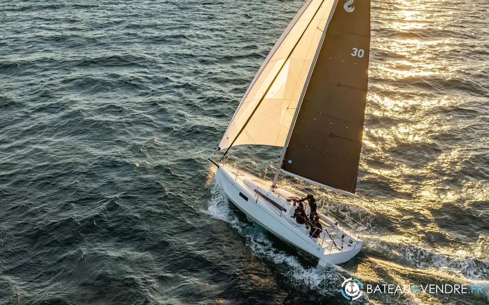 slider 2 Beneteau First 30