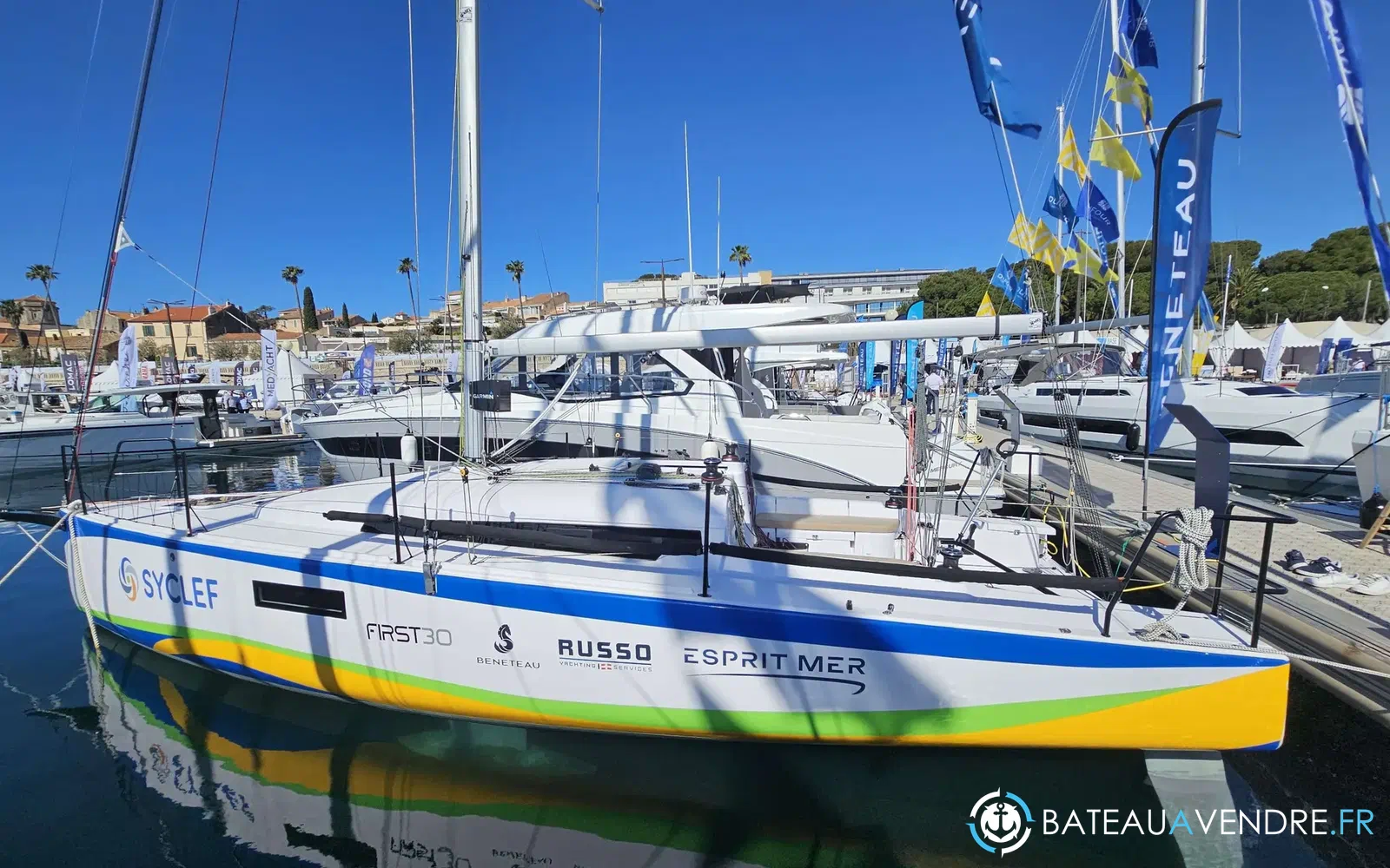 slider 3 Beneteau First 30